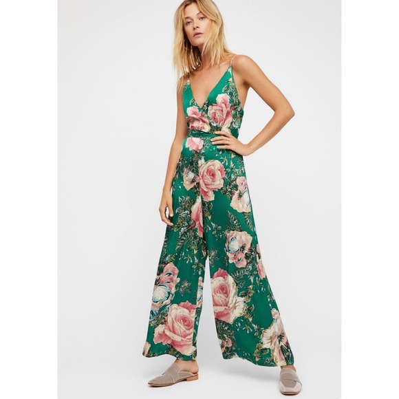 Free People Pants - Free People Green Floral Print Wide Leg Jumpsuit Spaghetti Strap Backless Size 0